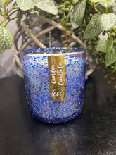 Load image into Gallery viewer, Kakadu Waterlily Candle 380gm
